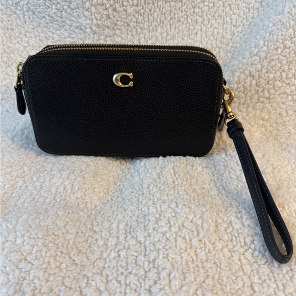 Coach Kira Crossbody/wristlet 2 in 1 - like new - Picture 9 of 11